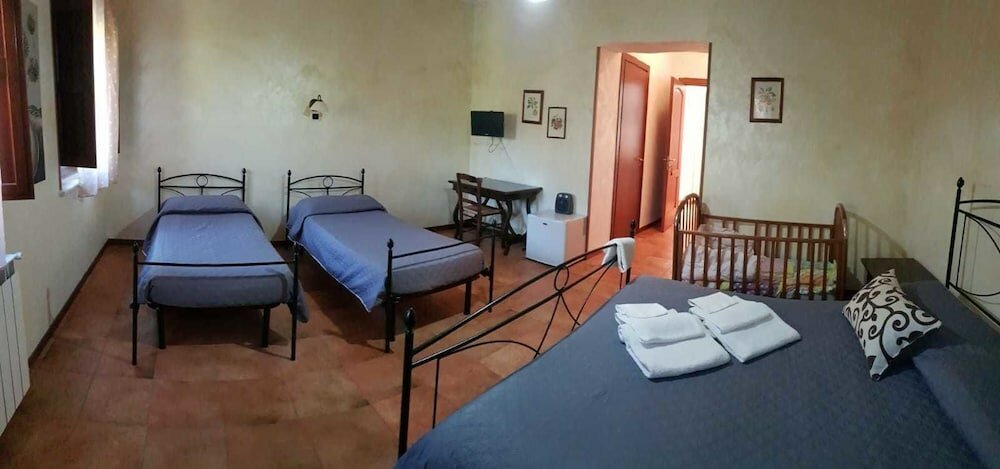 Фото Agriturismo Masseria Campolerose