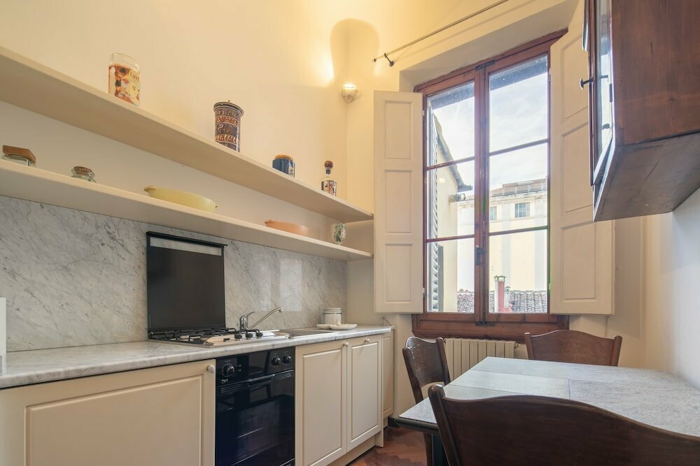 Short-term housing rental Montebello Elegant, Florence, photo