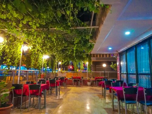 Гостиница Sarikaya Hotel в Кушадасы