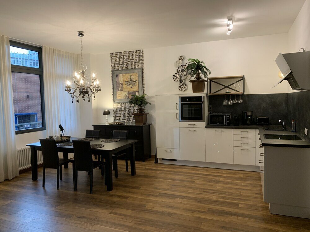 Фото High Level Apartments