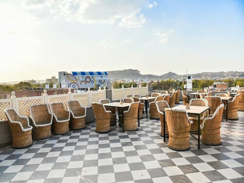 Гостиница Capital O 35409 Hotel Megh Niwas в Джодхпуре