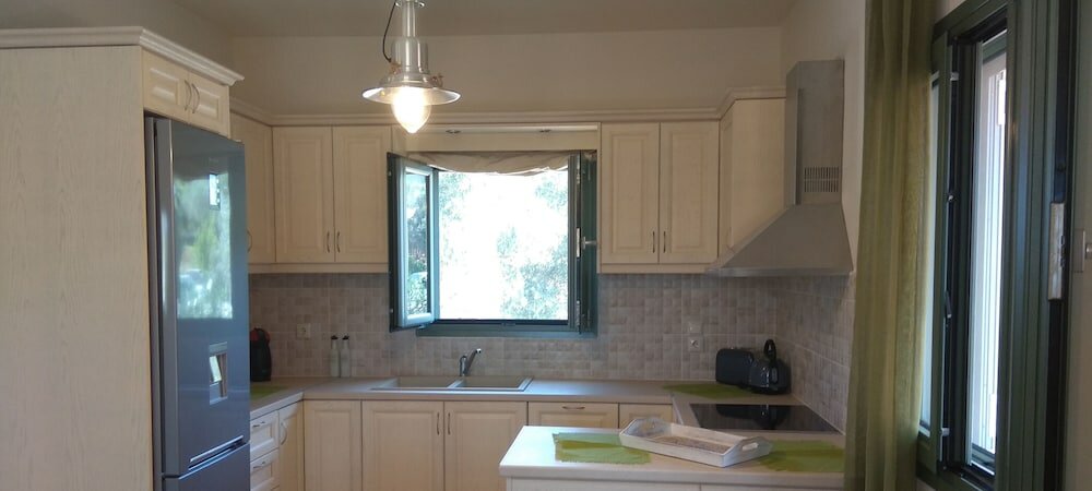 Фото Villa Elaionas 1