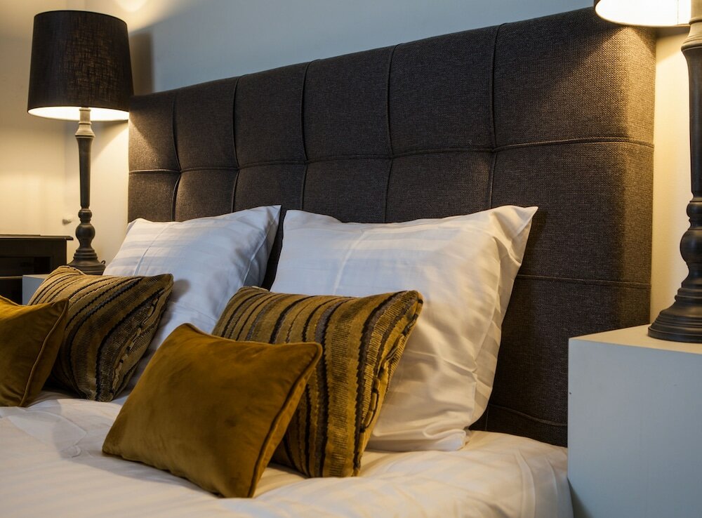 Фото B in Antwerp