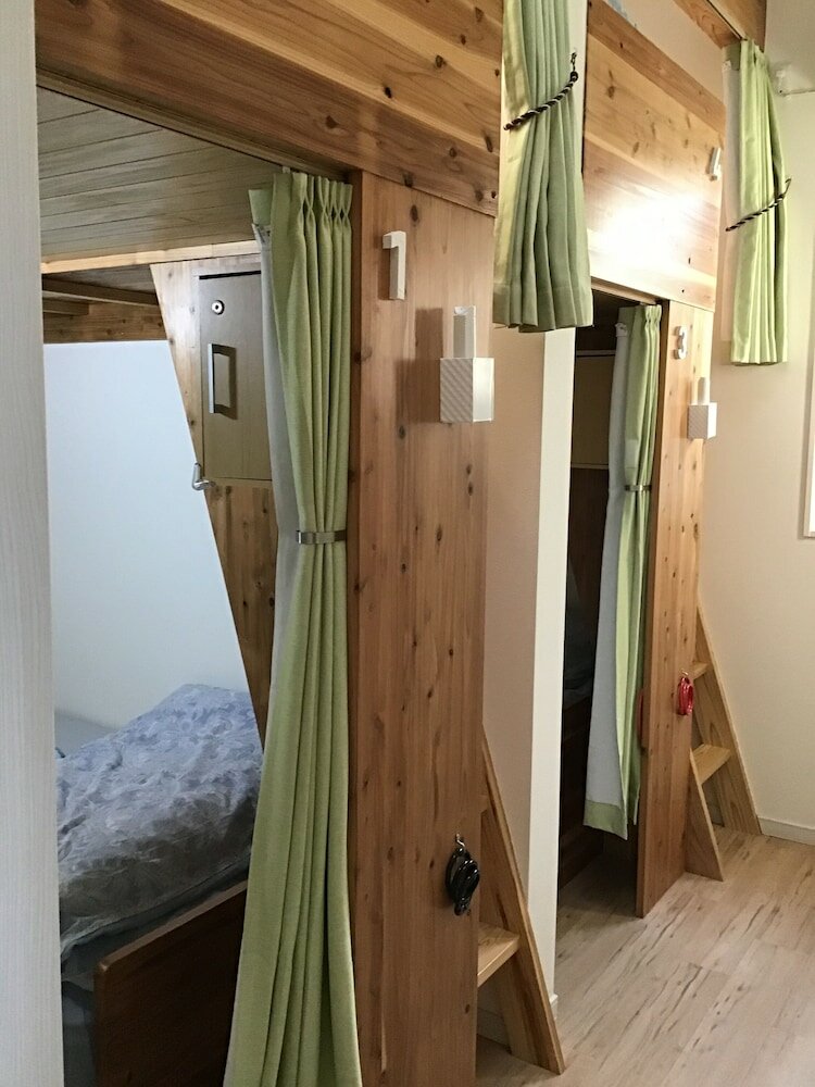 Фото Itoshima Guest House & Backpackers Tomo