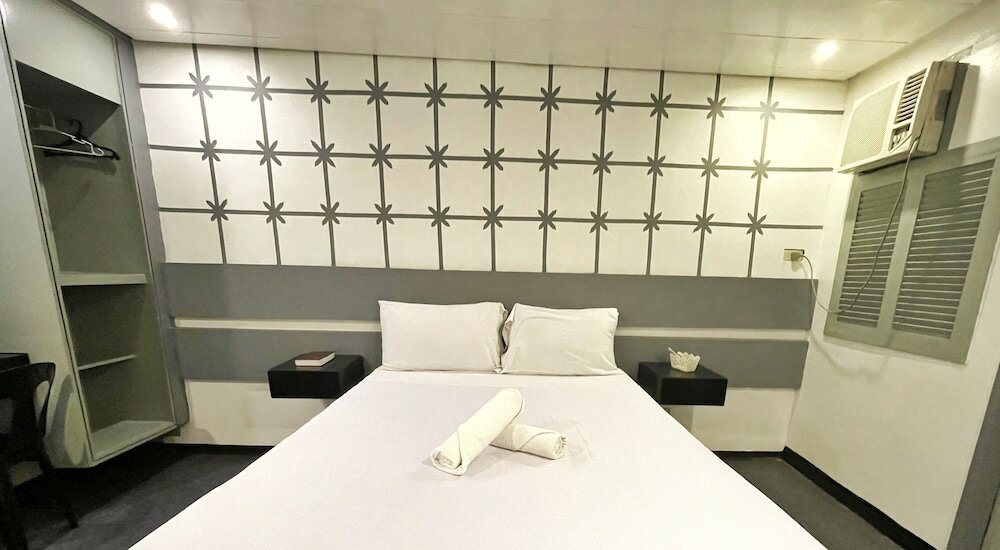 Фото Acme Inn Subic