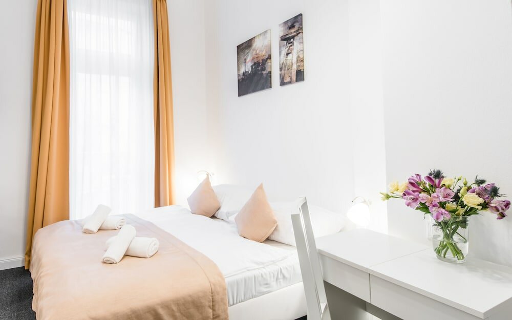 Фото Downtown Bratislava B&B