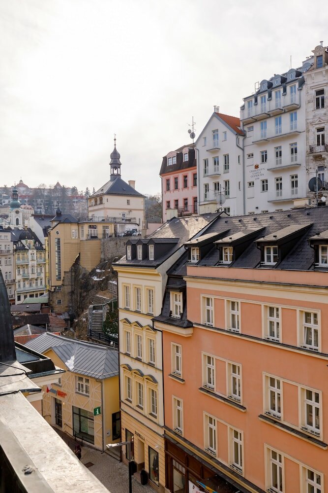 Фото Apartments Menuet