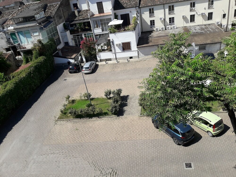 Фото Hotel Jolly