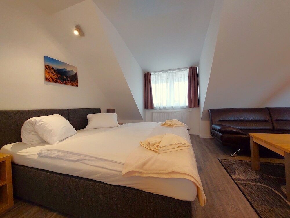 Фото Penzión Čerešnový Sad