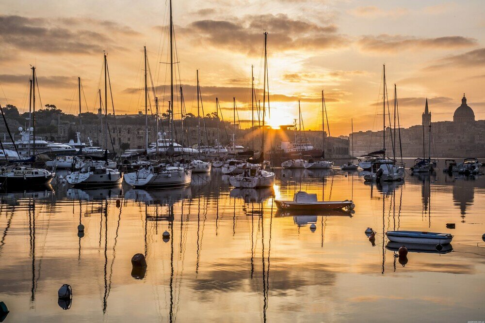 Фото Cosy 1 Bedroom Sliema Apartment, Best Location