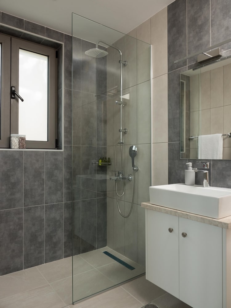 Фото Dempla Heights Villas