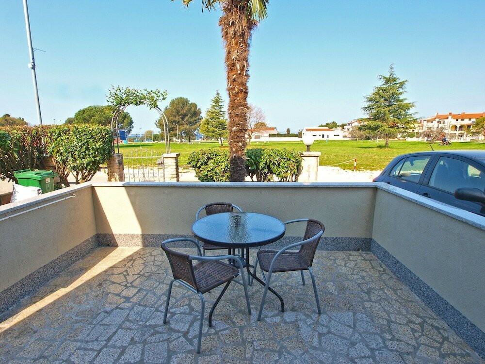 Фото Apartment 589