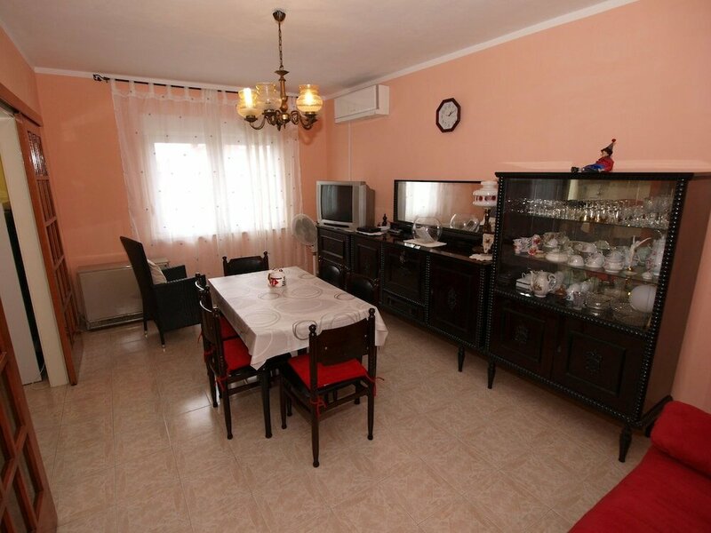 Гостиница Apartment 752 в Пуле