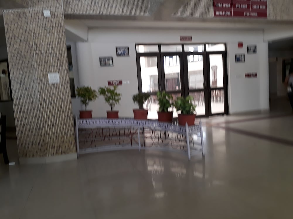 Фото Hotel Coral Inn