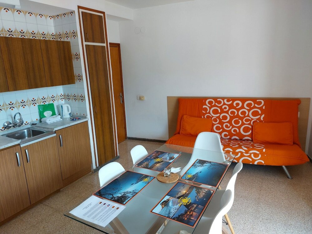 Фото Apartamentos El Sol