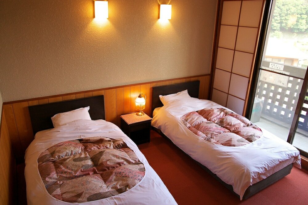 Фото Kirishima Miyama Hotel