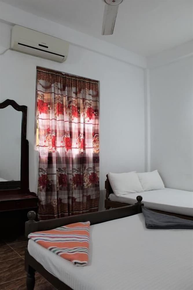 Фото Hotel Sisara