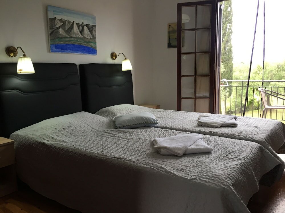 Фото Alexander Apartments