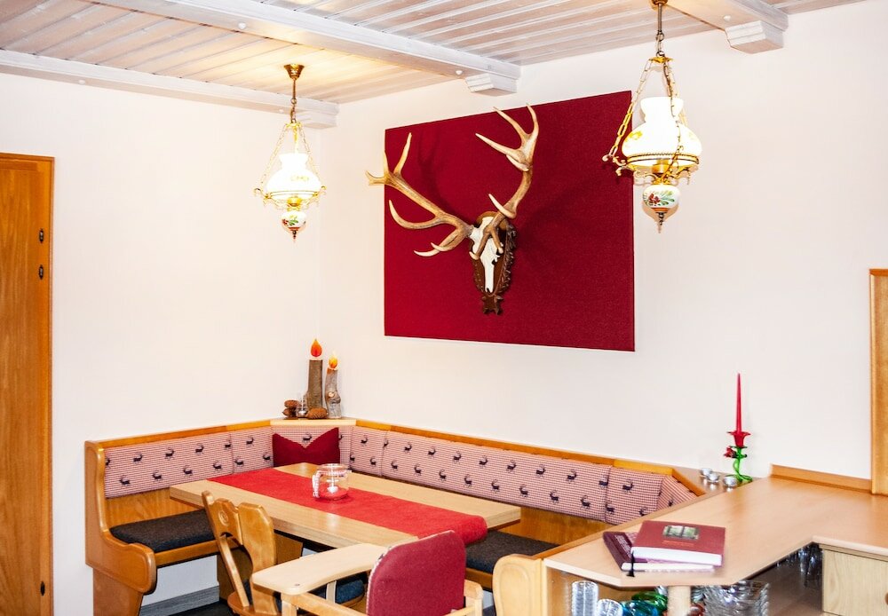 Фото Wandern und Wohlfühlpension Schuasterhof