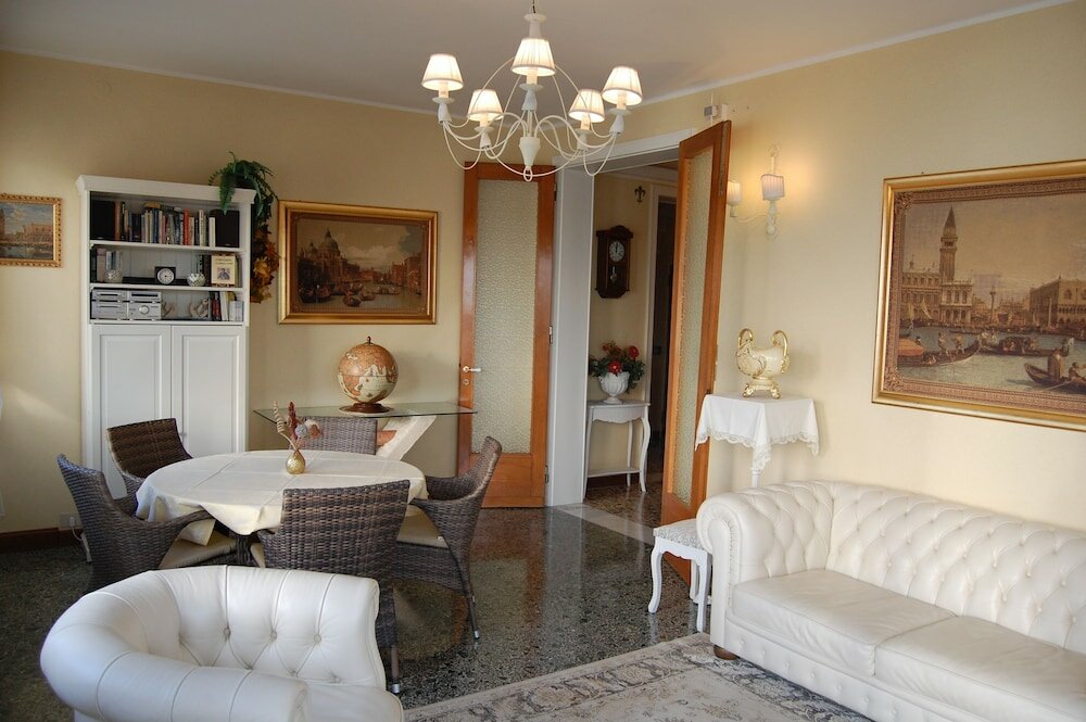 Фото Oasis Golden Lagoon Chalet