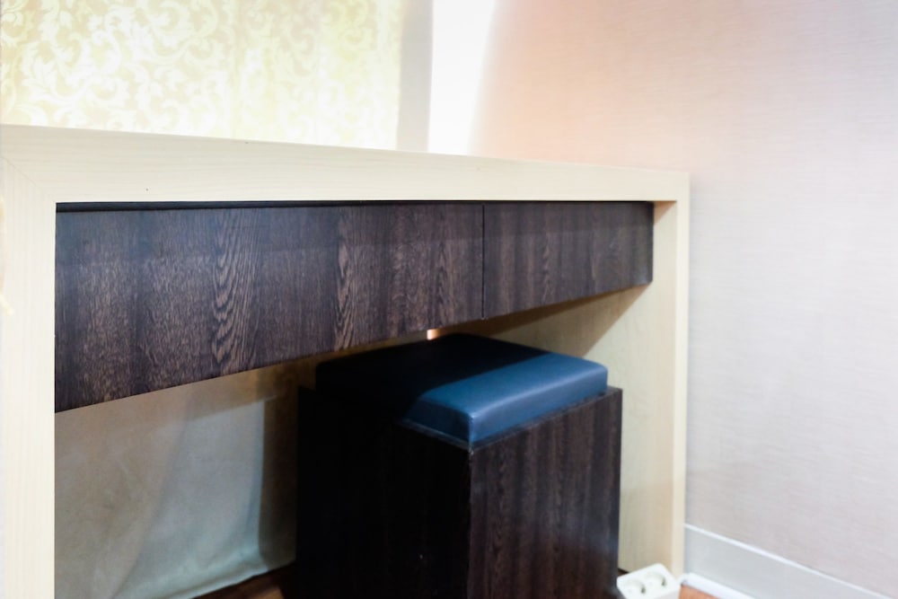 Фото Fully Furnished Studio Poris 88 Apartment