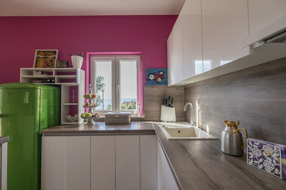 Фото Maja apartment-Sunset view Cavtat 1 i 2