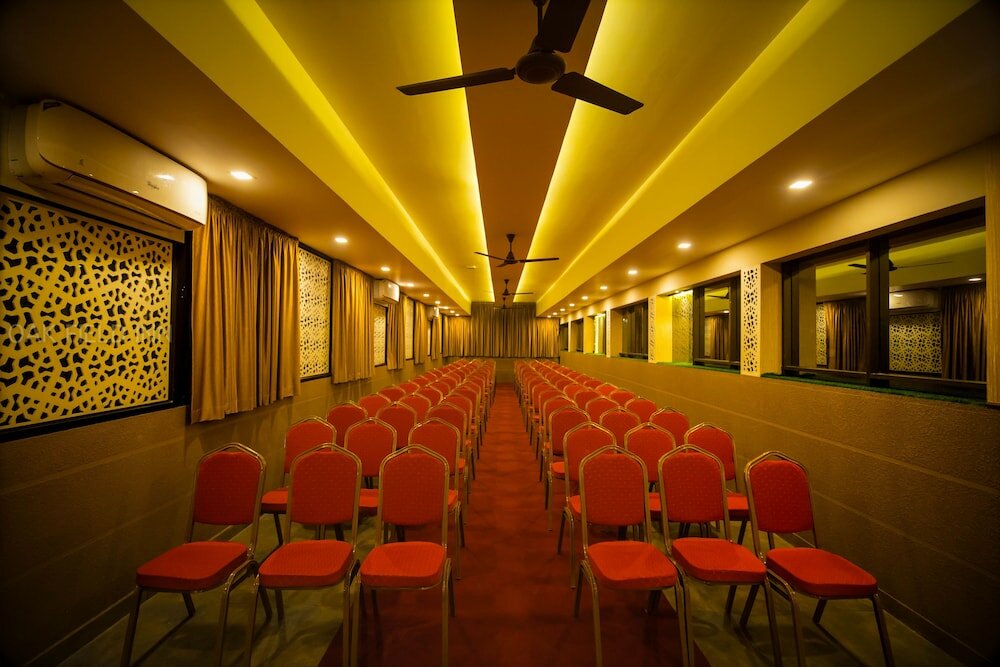 Фото 162965516421