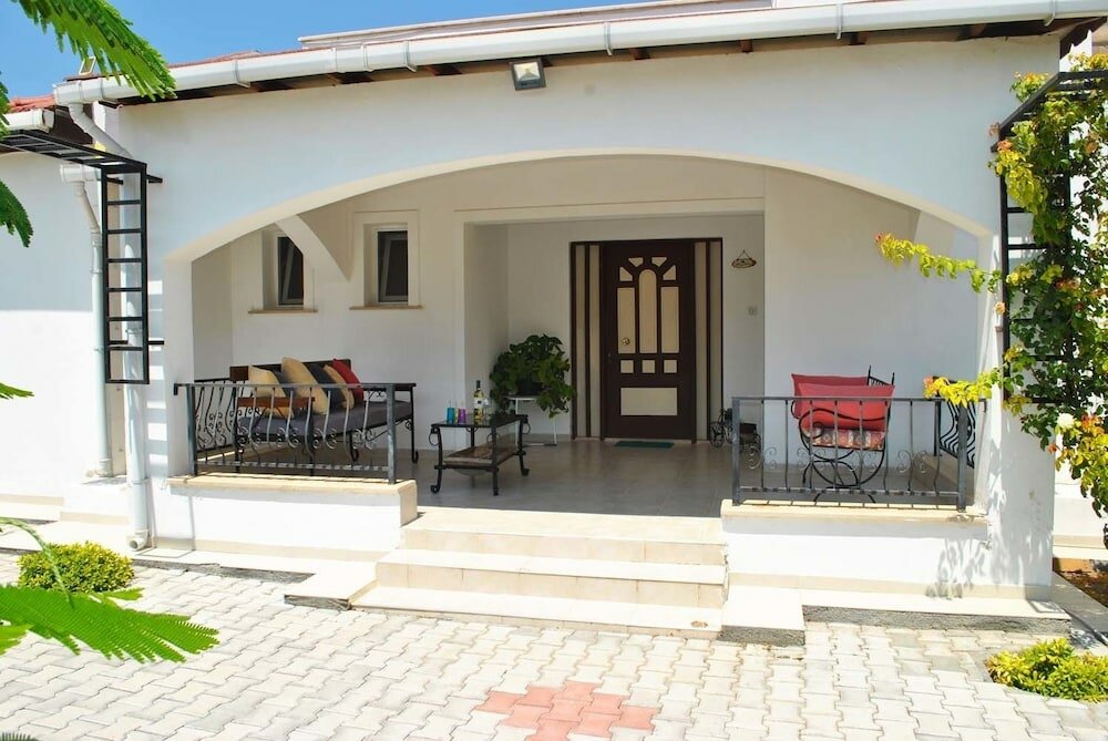 Фото Villa Butterfly by Amy Villas