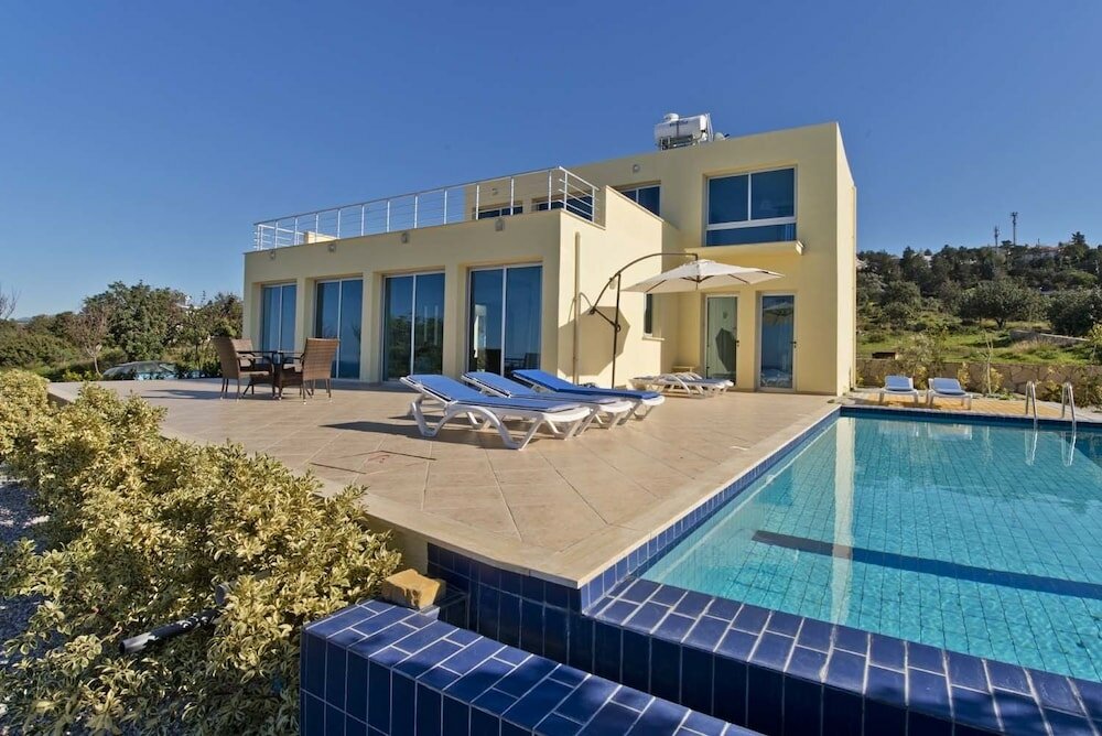 Фото Villa Sunny by Amy Villas