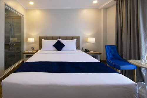 Гостиница Sabina Hotel 2 в Хошимине