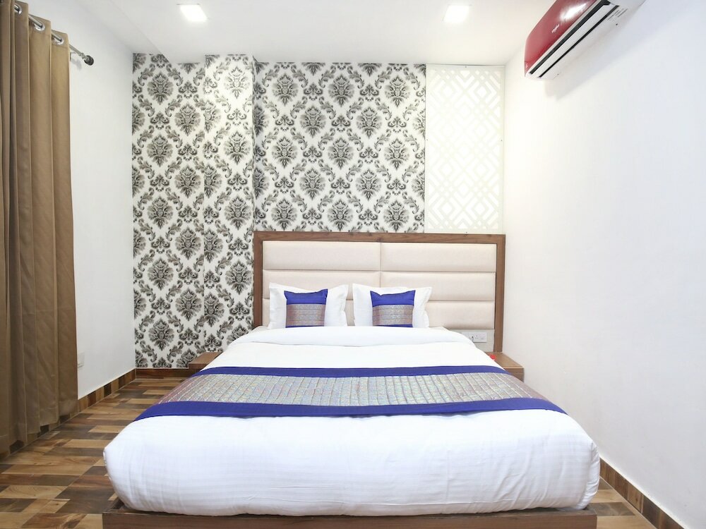 Фото Oyo 15208 Hotel Unique