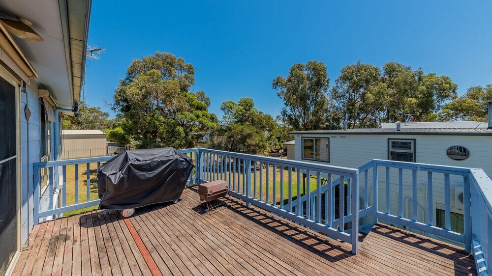 Фото 12 Aloha Ventnor Beach House