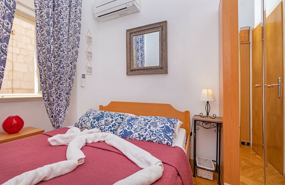 Фото Apartment Royale