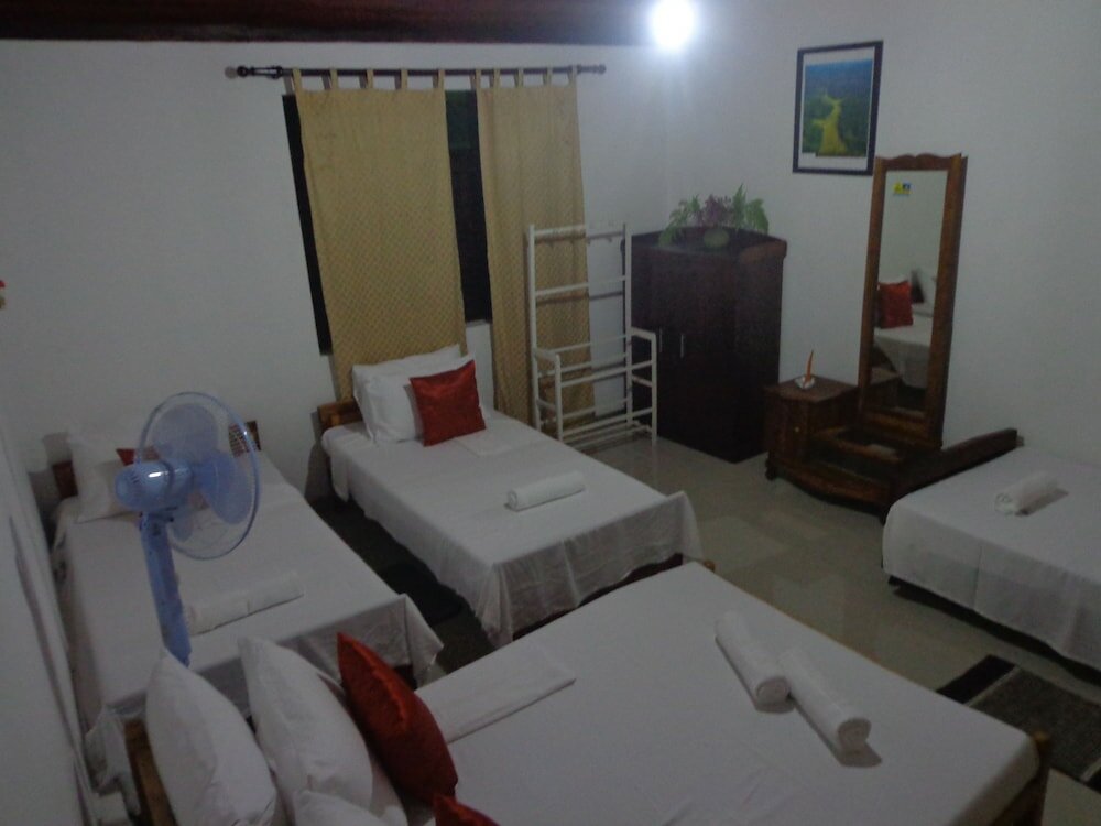 Фото Brown's Edge Residence