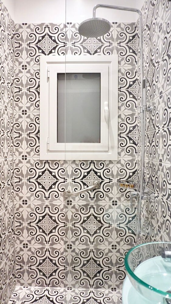 Фото Industrial Style Studio in Athens