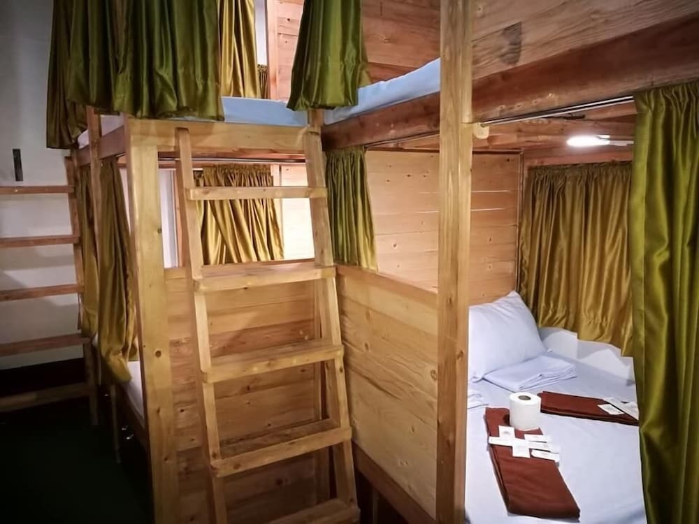 Фото 8th Street Hostel