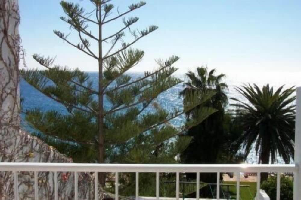 Фото Hostal Tres Soles