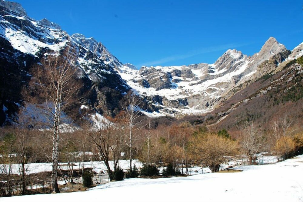 Фото Hostal La Fuen