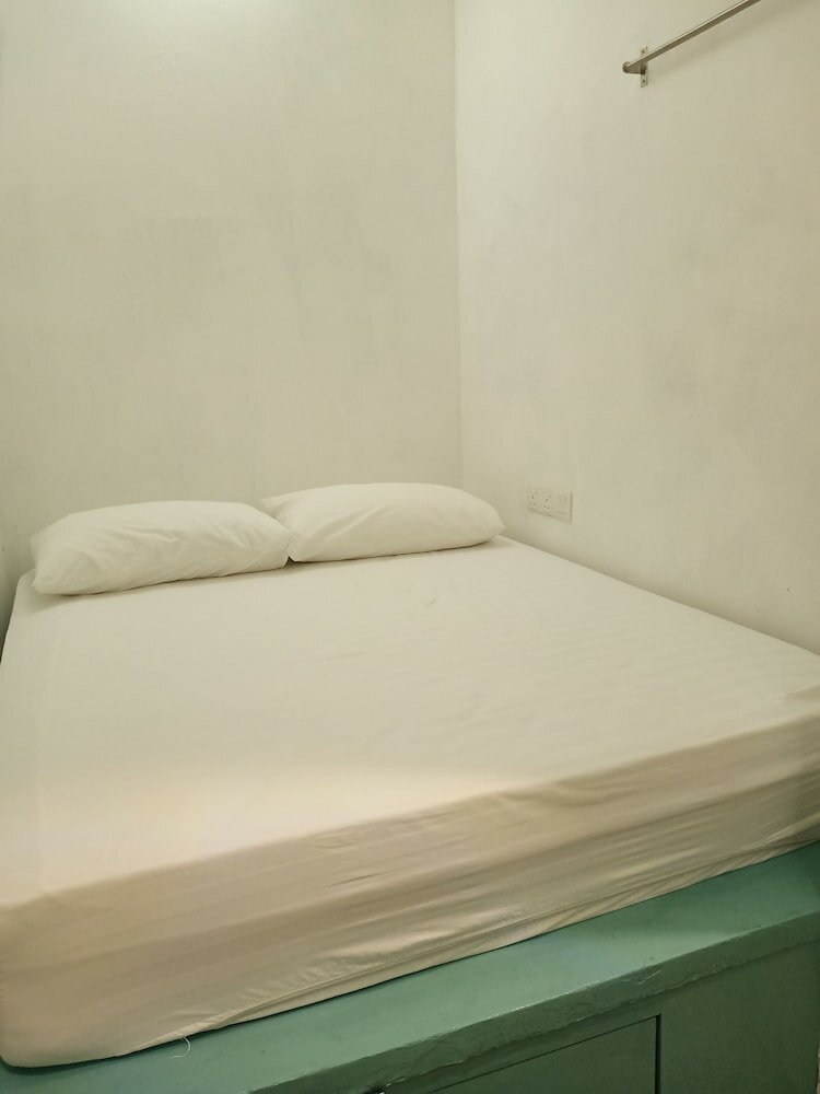 Фото Beds In Garden Hostel Sdn Bhd