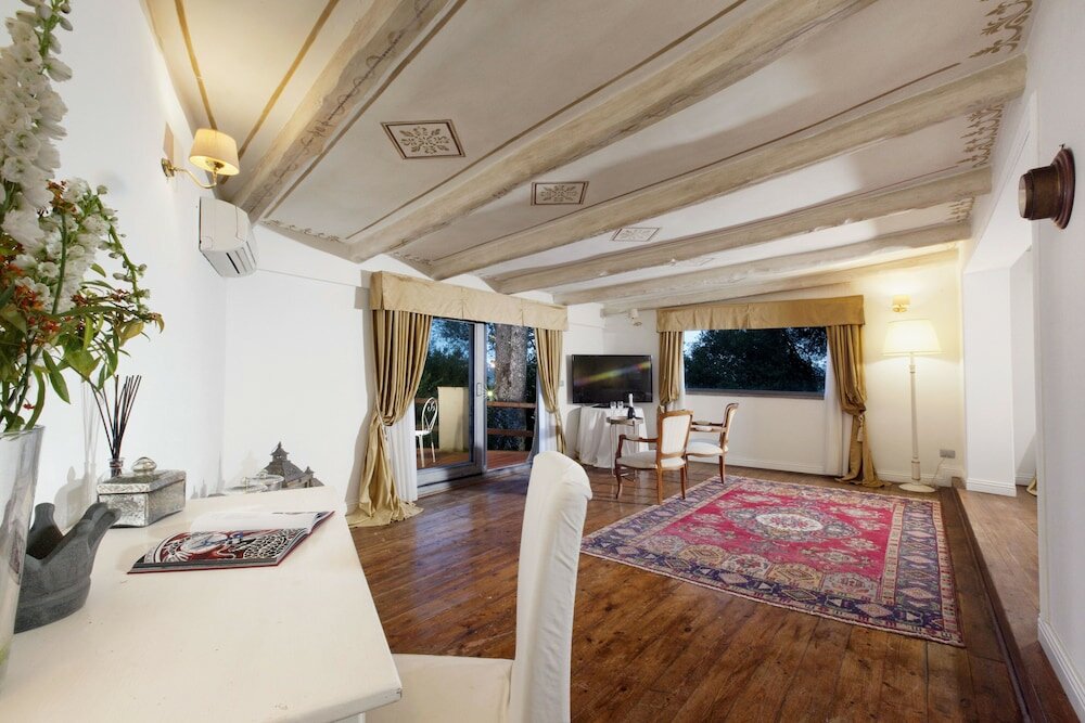 Фото Villa delle Fontane