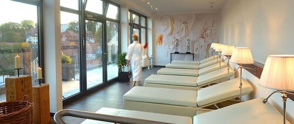 Фото Romantik Hotel Burgkeller & Residenz Kerstinghaus