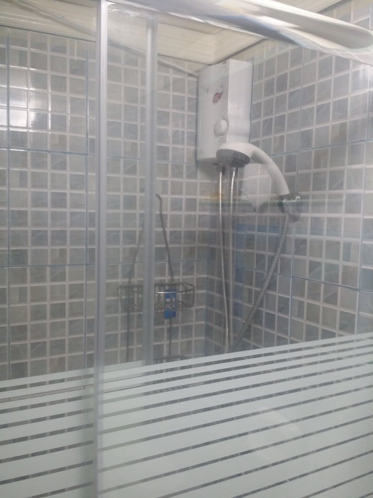 Фото Obaid's Condo in Winland Towers