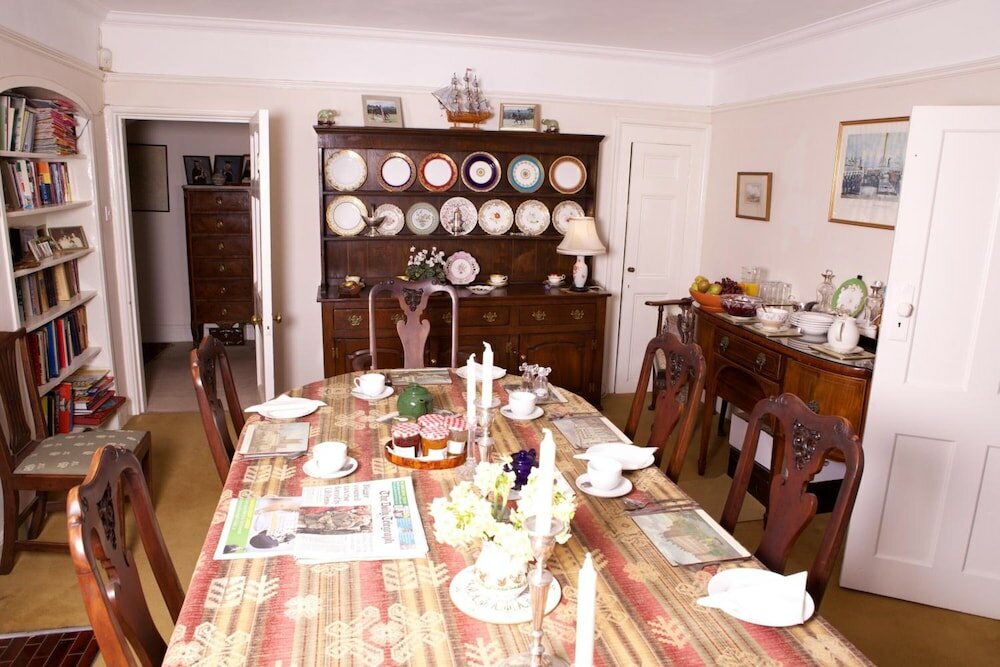 Фото Weston Lawn