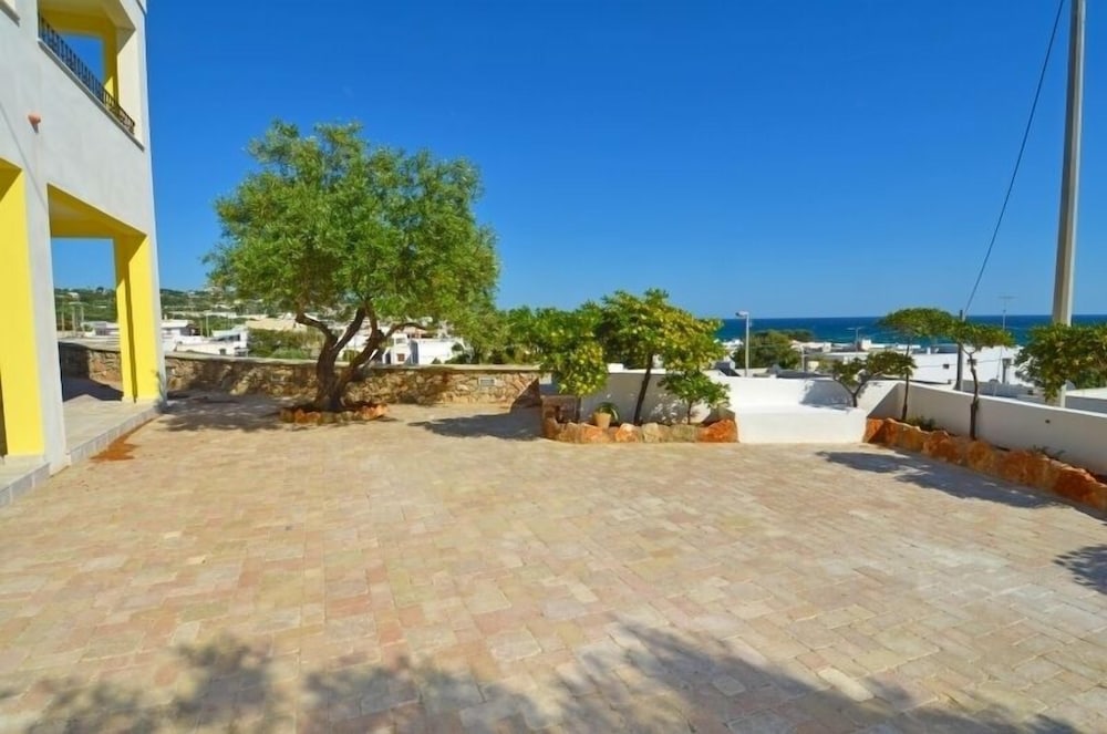 Фото Bed & Breakfast Lu Cantoru