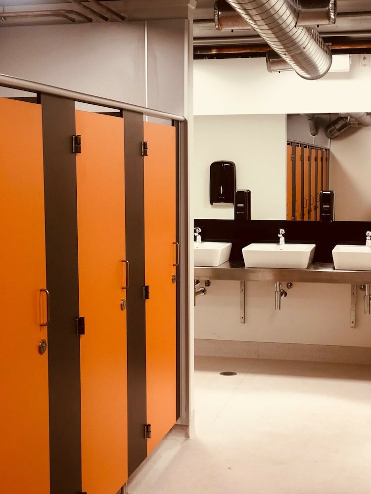 Фото Tmacs Backpackers