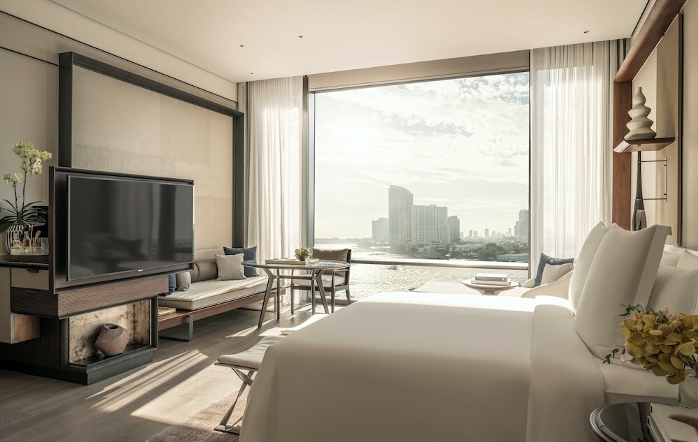 Фото Four Seasons Hotel Bangkok at Chao Phraya River