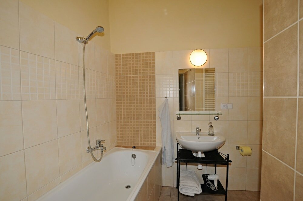 Фото Downtown Apartments Český Krumlov