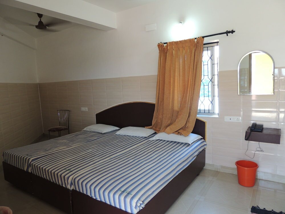 Фото Hotel Ashoka