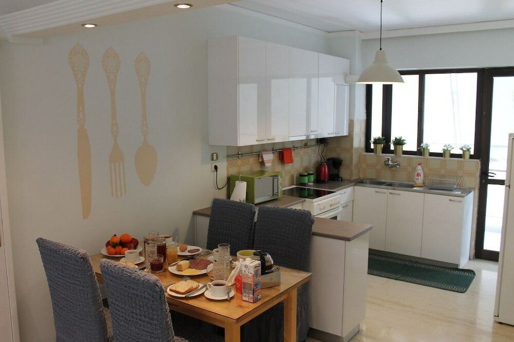 Фото Spacy stay Central Athinian Apartment