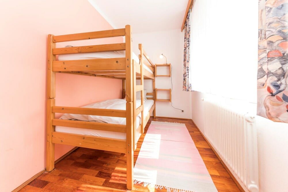 Фото Zur Post & Appartementhaus Kern